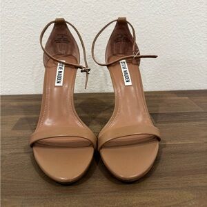 Steve Madden Women Heel Sandal - Nude Size 8